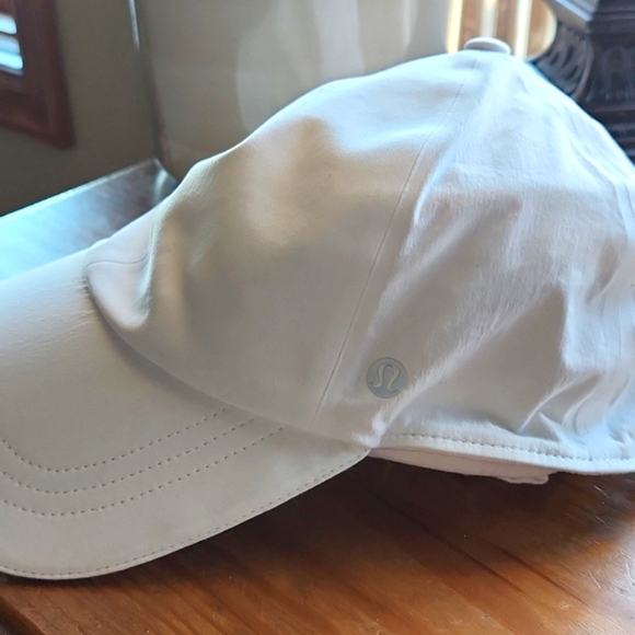 lululemon athletica Accessories - Lululemon white ball cap